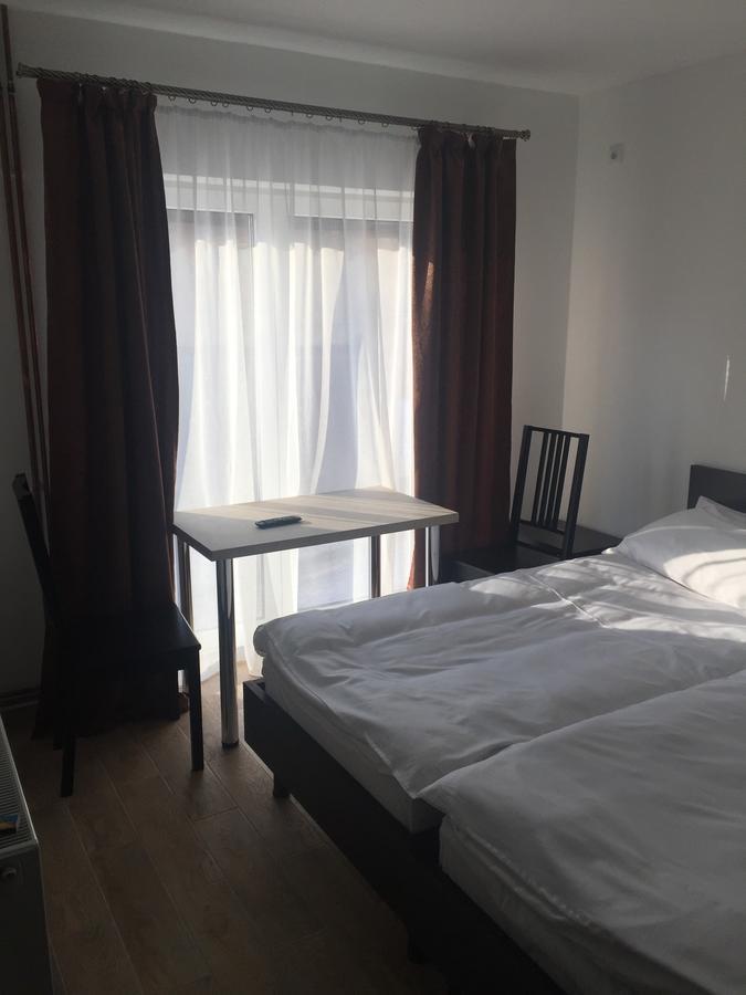 Mini-Hotel Megora Рахов Экстерьер фото